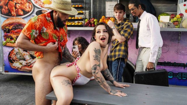 Brazzers – Food Truck Serves Big Oily Ass
