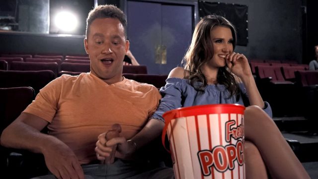 Brazzers – Public Sucking Feature Presentation